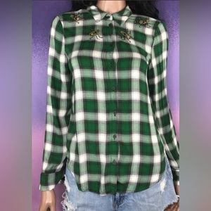 H&M Green lightweight flannel jeweled button down. Excellent condition